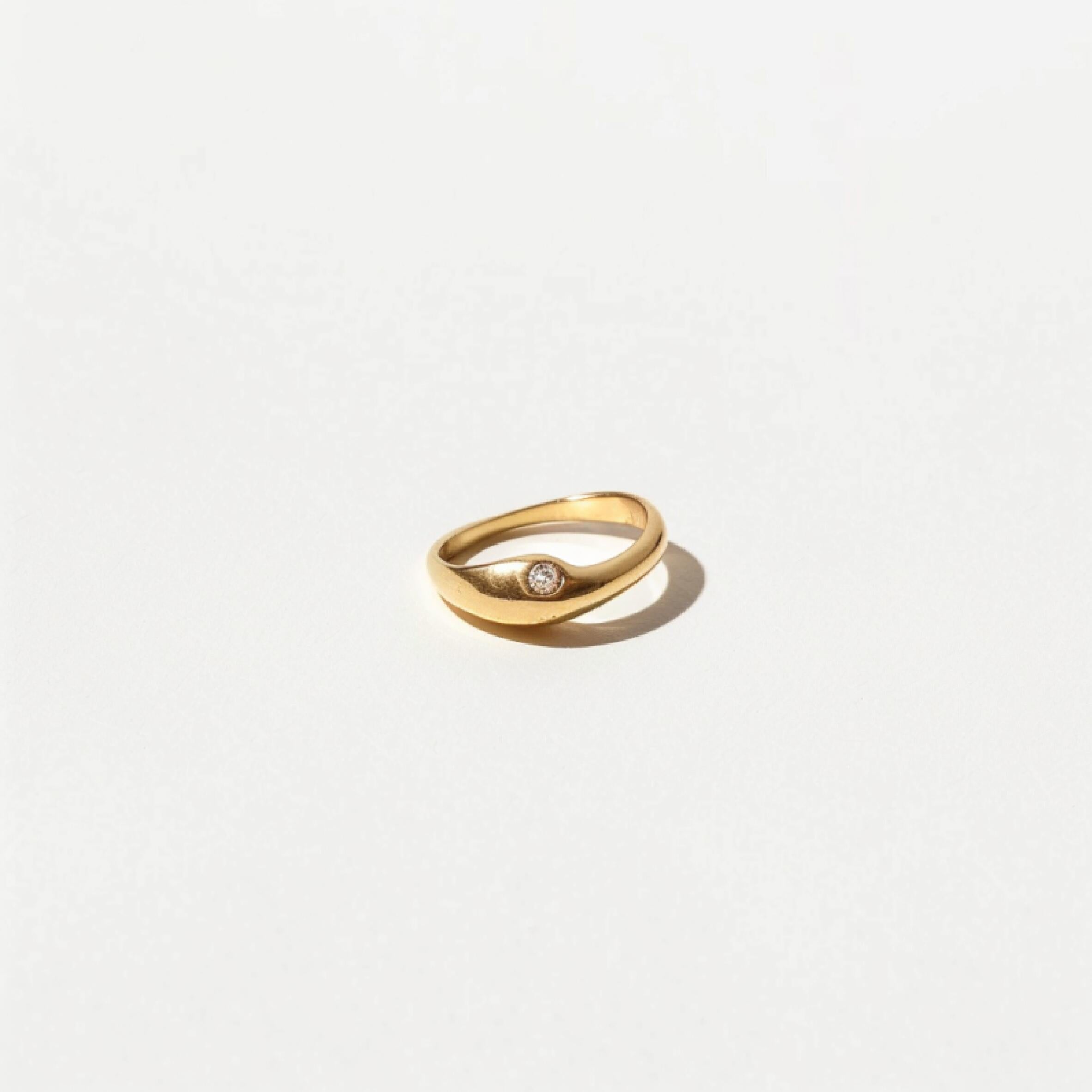 Astra Diamond Ring – 14K Gold